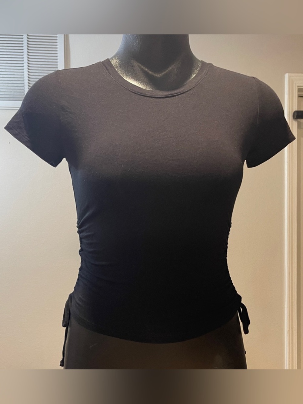 Garage Black Short-Sleeve Side-Tie Tee, Size Medium